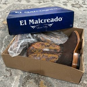 New Bulls Neck Cowboy Boots